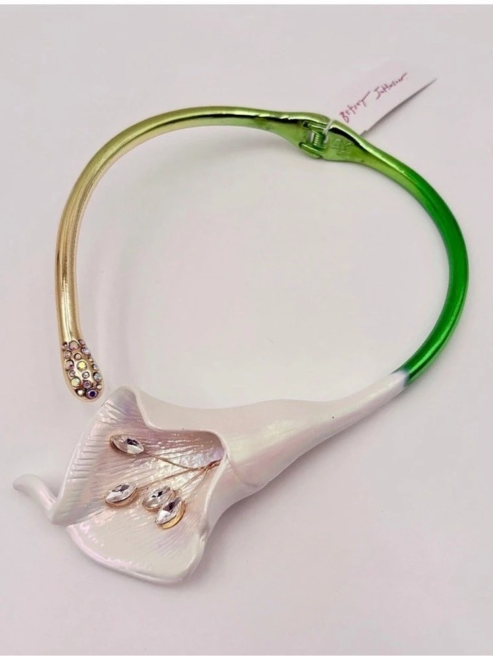 Betsey Johnson Calla Lily Collar Necklace Green & Pink